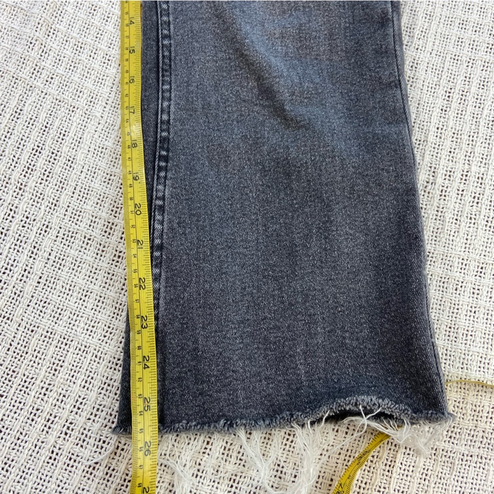 Zara Gray Cropped Flare Jeans High Rise Raw Hem Stretch Size 8 Distressed Womens - Picture 6 of 15